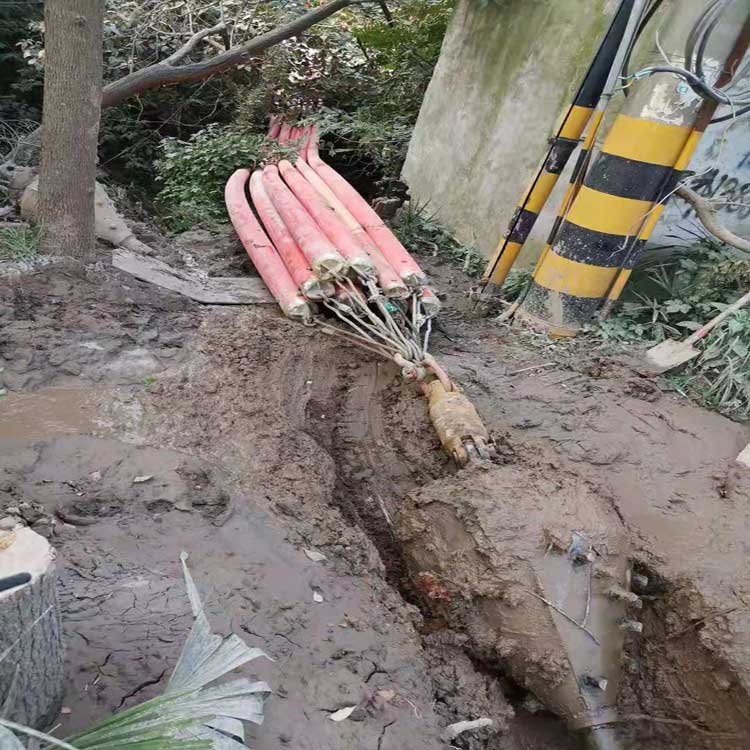 德宏洁净室拖拉管